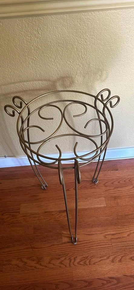 Vintage metal plant stand - photo 3