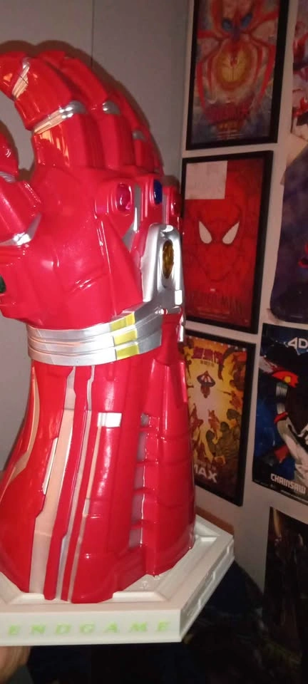 Endgame Encore Ironman Infinity popcorn bucket - photo 3