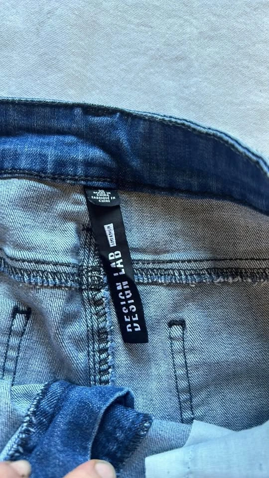 Design Lab Distressed Denim Jean Shorts - photo 5