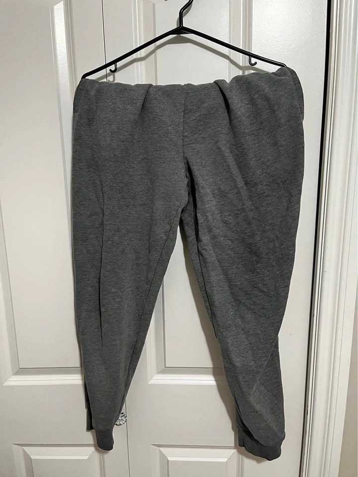 Amazon Essentials Grey Sweatpants