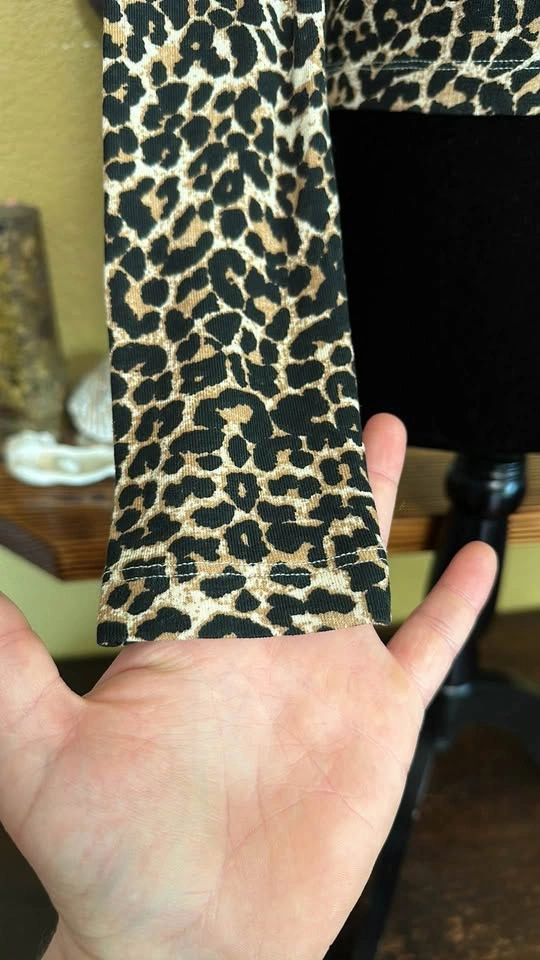Zara Animal Print Turtle Neck Longsleeve Crop Top - photo 2