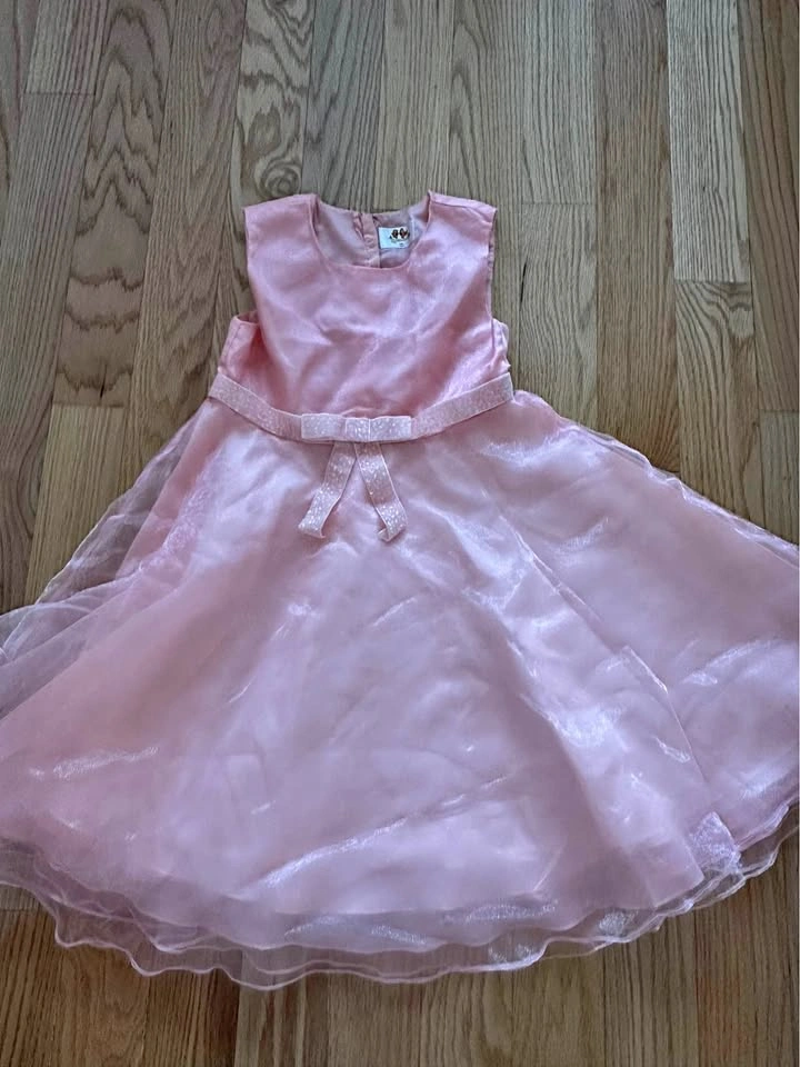 Girl’s Dress Size 140cm