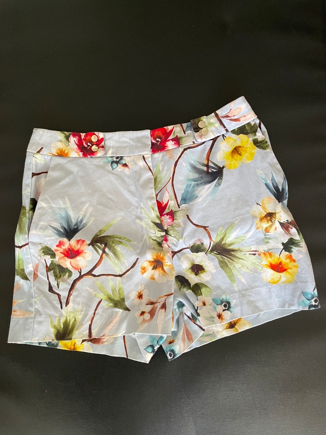 Zara Tropical Floral Shorts - photo 3