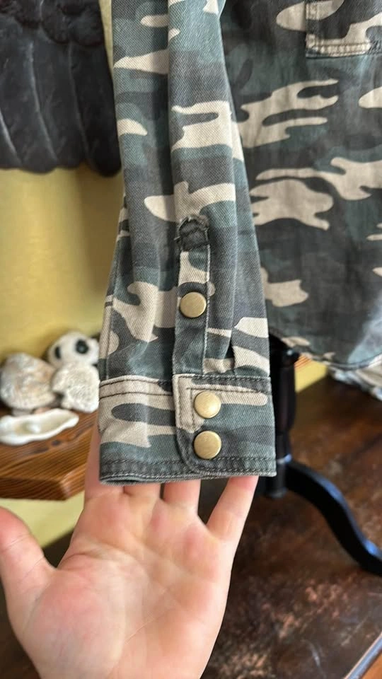 Forever 21 Camo Jean Jacket - photo 5