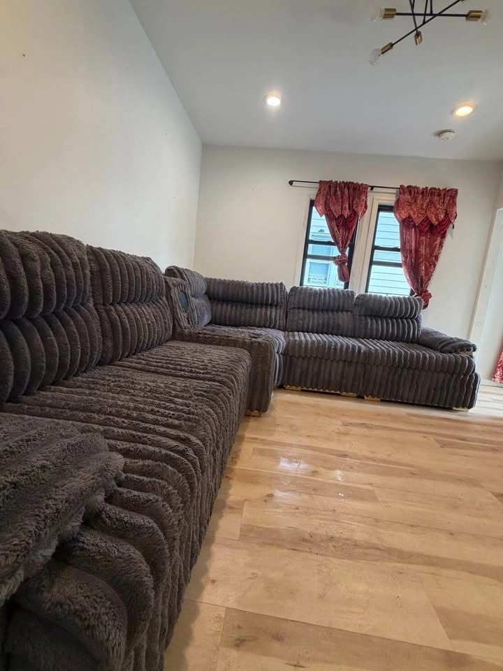 Gray Sectional Couch - Clean and Ready - photo 3
