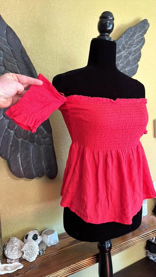 SWS Crop Top With Offset Sleeves - photo 3