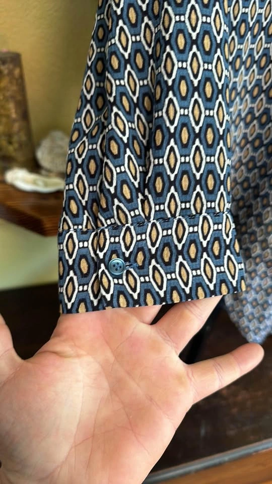Pleione Button Down Shirt With Front Tie - photo 5