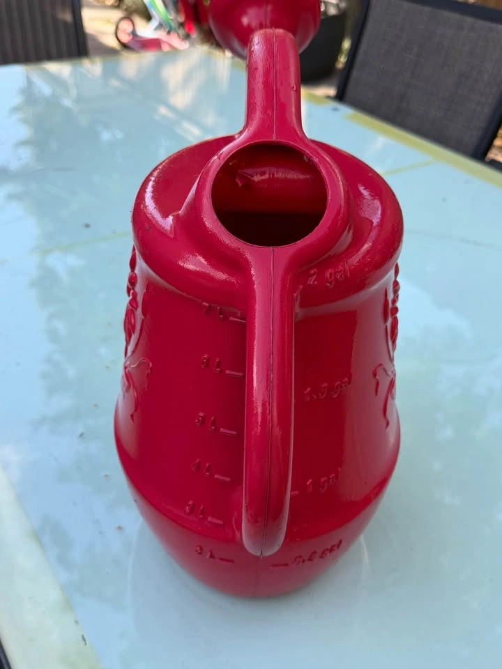 2 Gallon Red Plastic Watering Can - photo 3