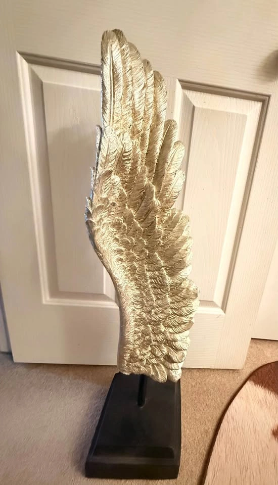 Angel Wing Statue - High-End Designer Decor - photo 2