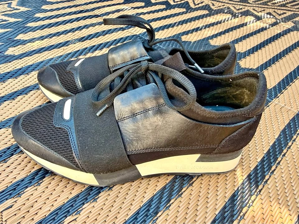 AUTHENTIC BALENCIAGA RACE RUNNER DESIGNER SNEAKERS 🔥 UNISEX - photo 2