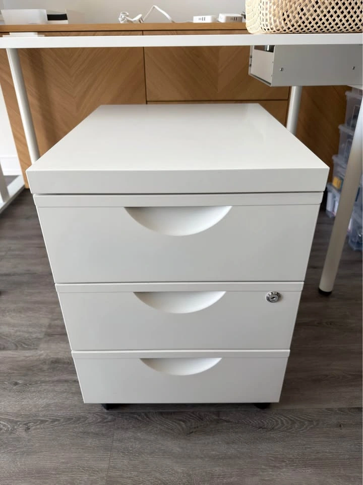 White 3-Drawer Mobile File Cabinet with Lock - photo 2