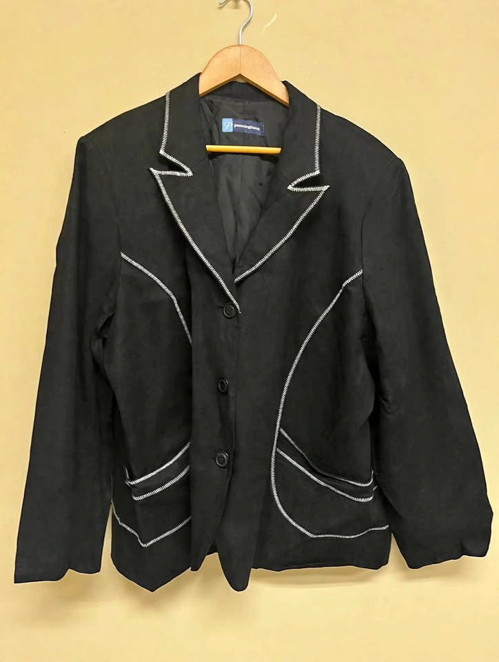 Penningtons Black Blazer – White Contrast Stitching – Size XL