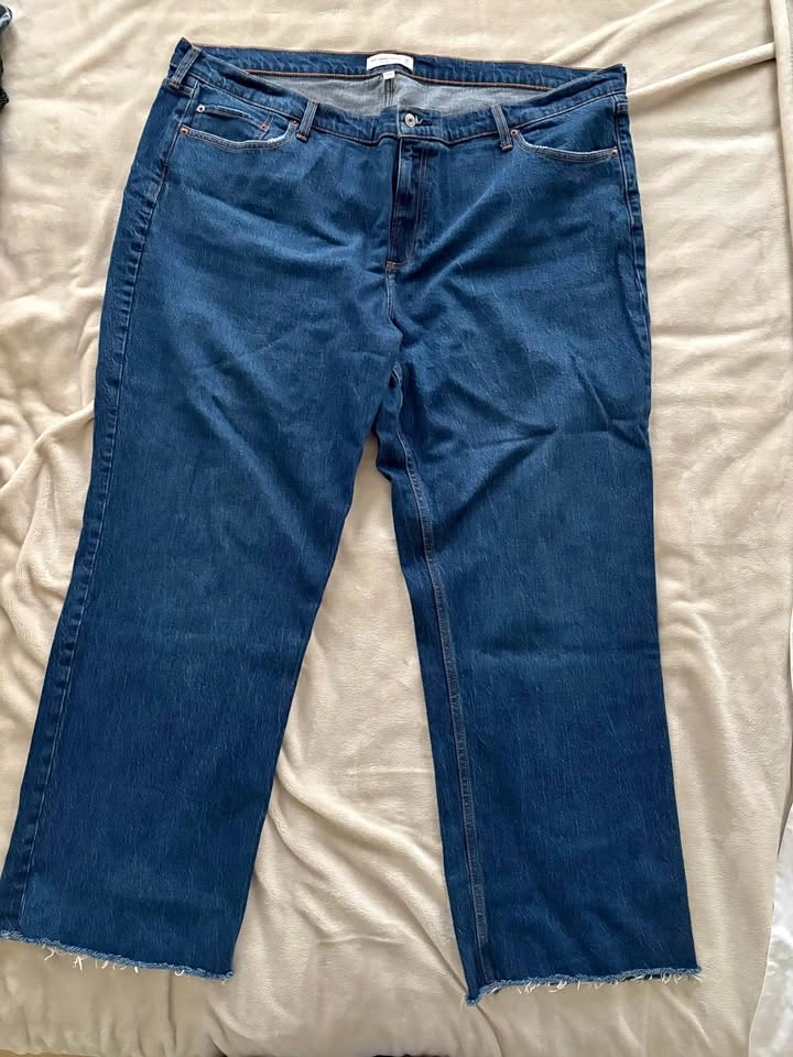 Abercrombie Curve Love Baggy Low Rise Jeans Size 36