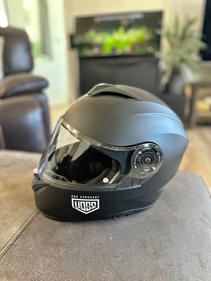 Voss 580 Conquest Modular Motorcycle Helmet – Brand New – Size L
