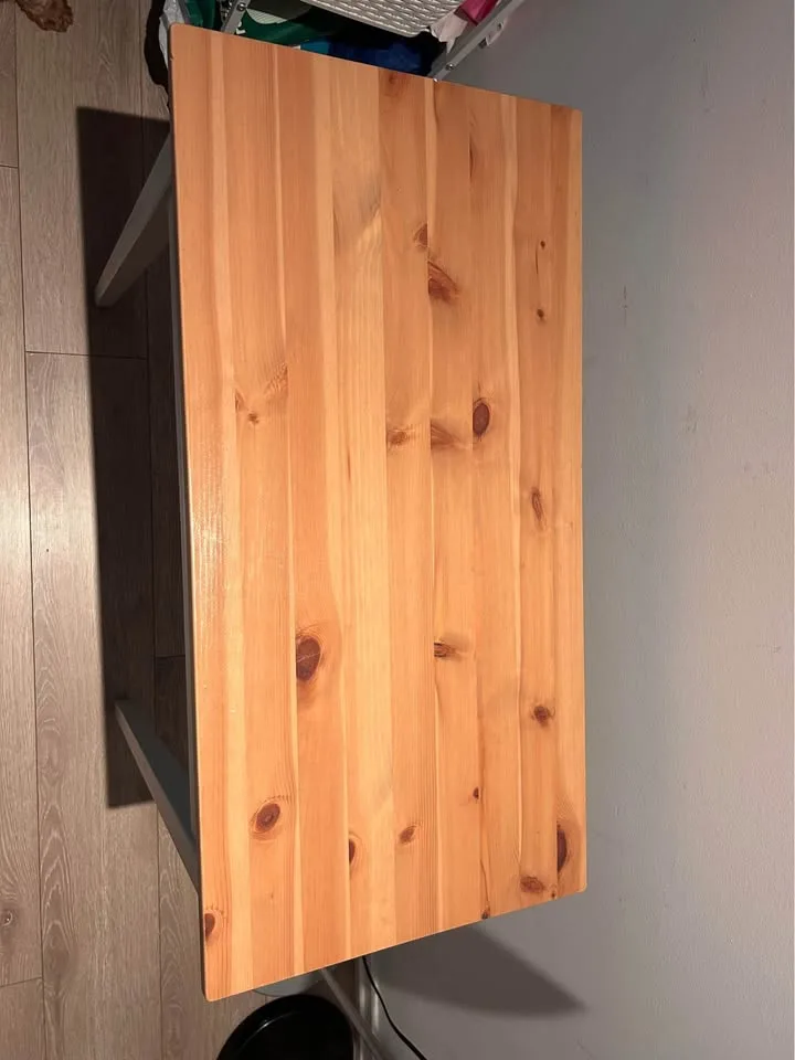 Work/study Table - Light Brown/White image indicator(3)