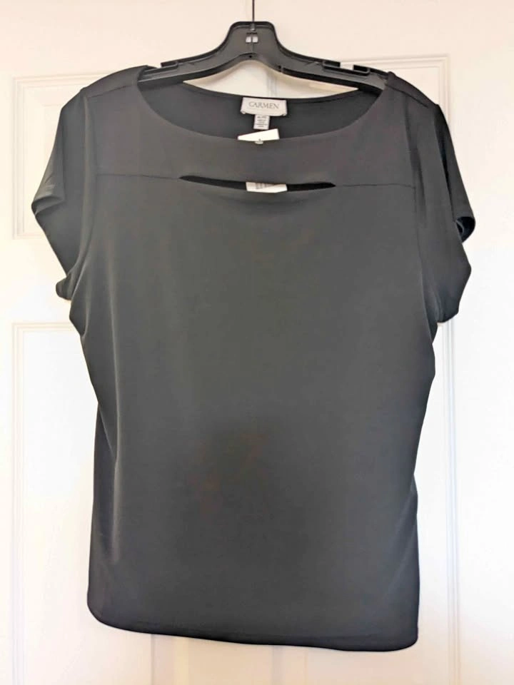 Carmen Marc Valvo Black Cutout Top Size XL