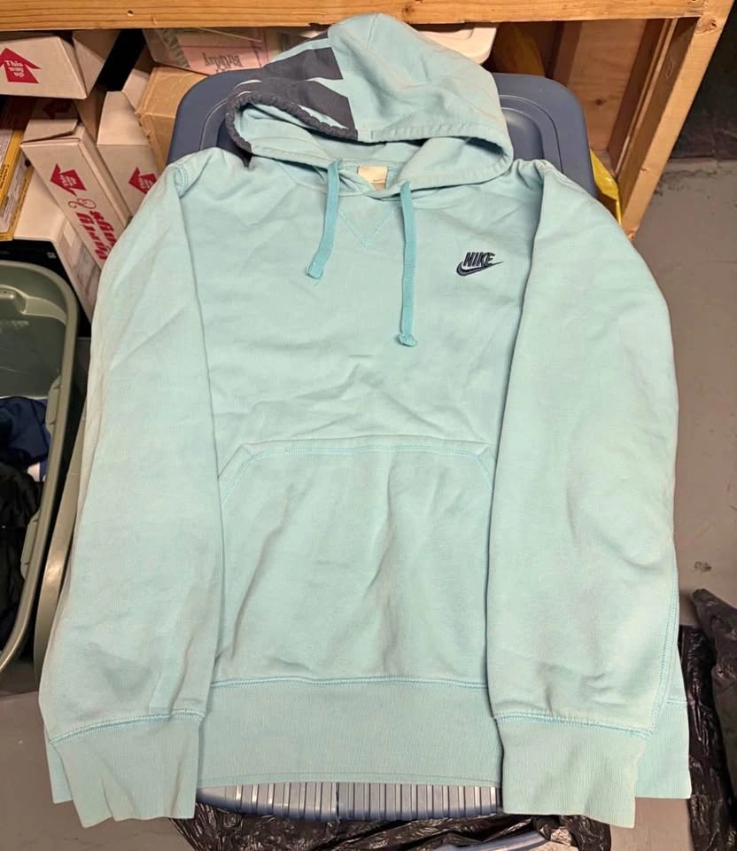Size Medium: vintage Nike sportswear pullover hoodie