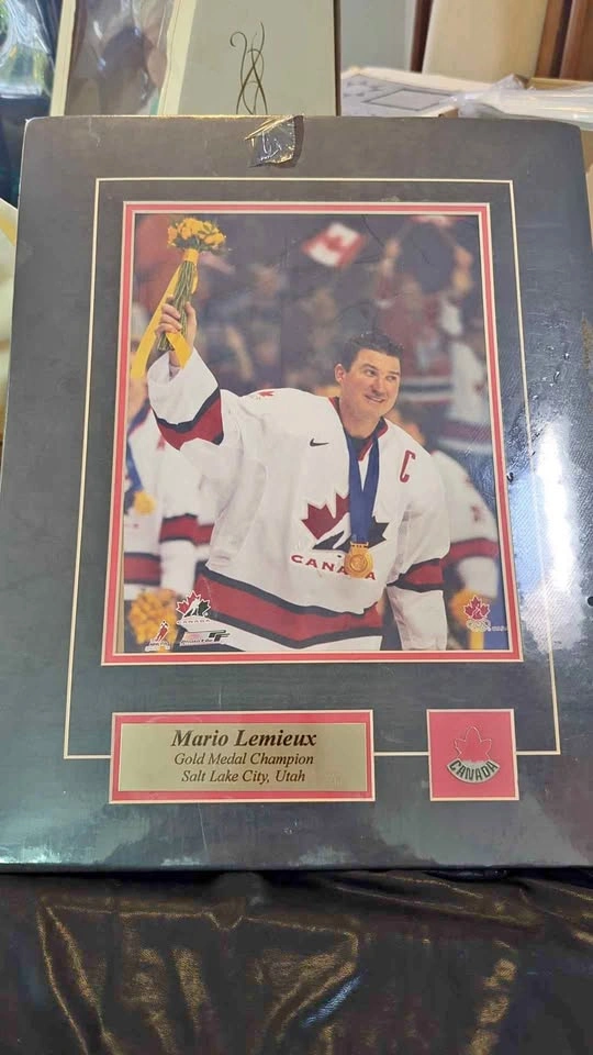 Mario Lemieux 2002 Olympic Team Canada Plaque - Factory Sealed