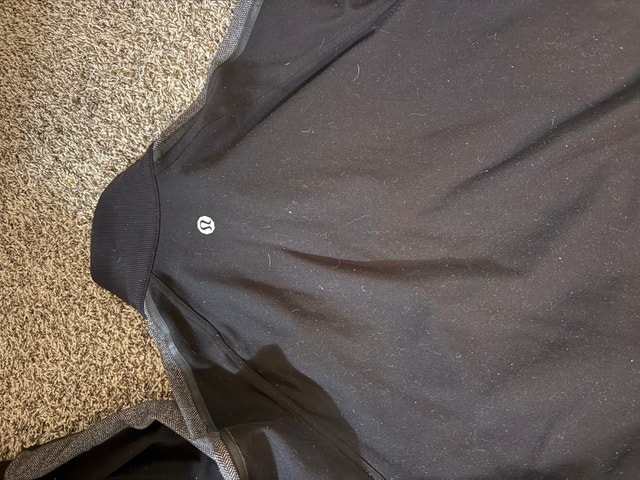 Lululemon jacket - photo 2