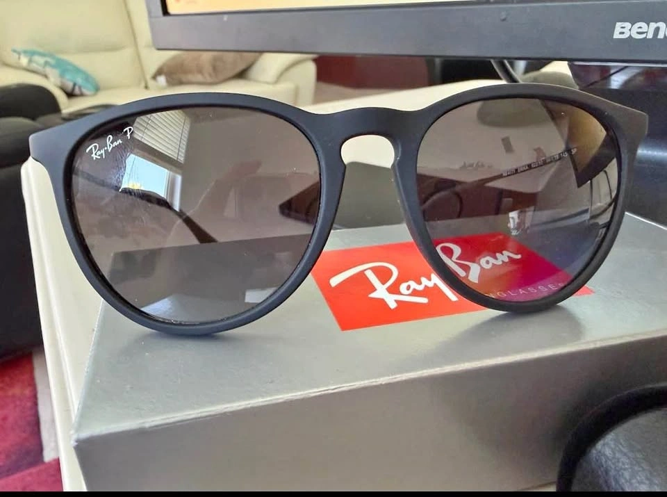Ray-Ban Erika RB4171 622/T3 – Polarized, Brand New in Box