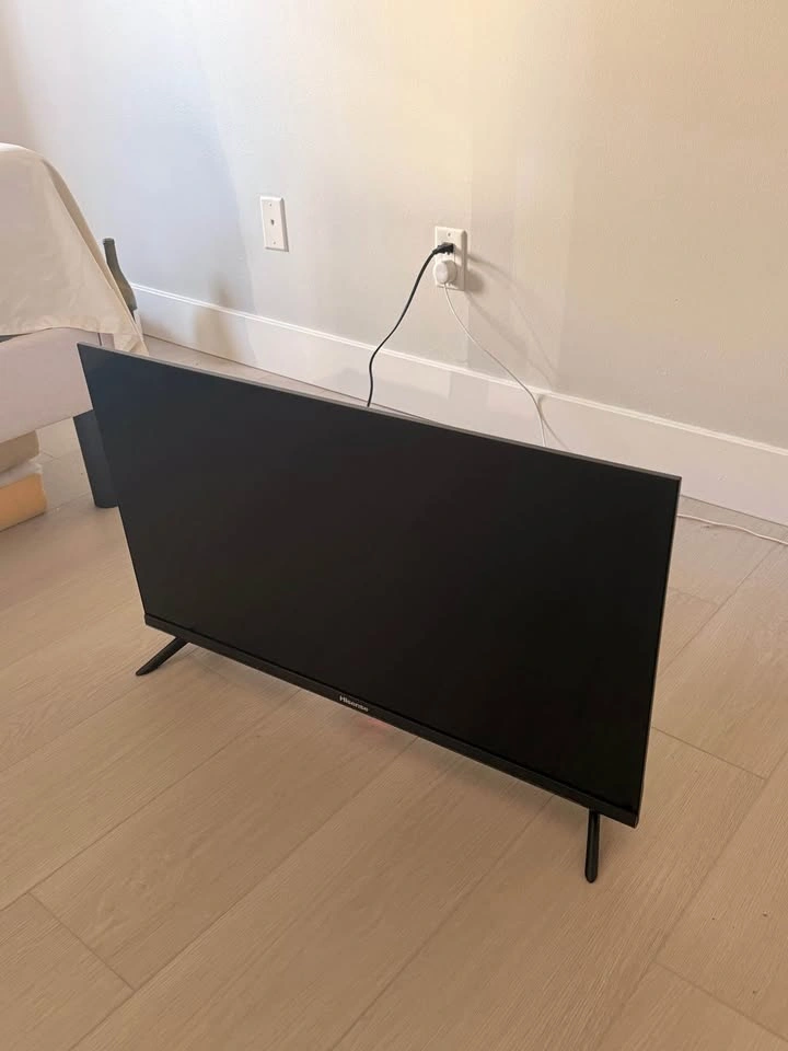 Hisense 32" Smart TV - photo 3