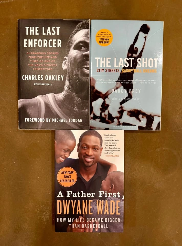 Set of 10 NBA/basketball books - photo 4