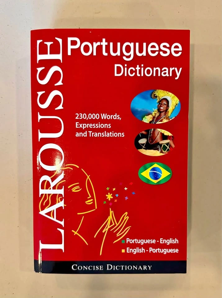 Larousse Portuguese-English Dictionary