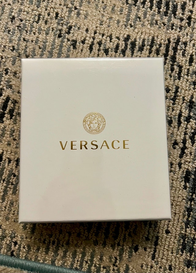 BNIB Versace Perfume Travel Gift Set - photo 3