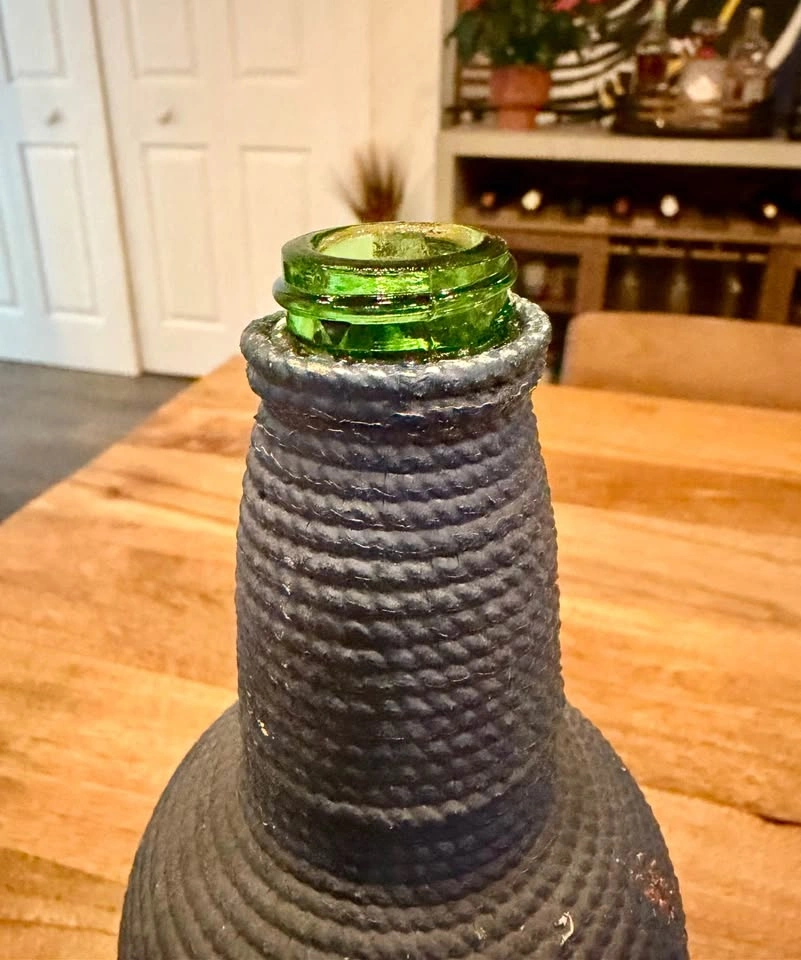 60s liquor wrapped decanters - photo 3