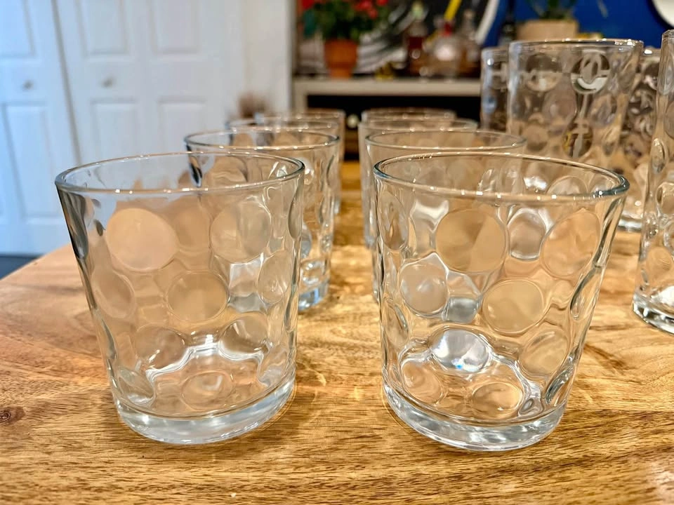 Set of 13 textured glasses