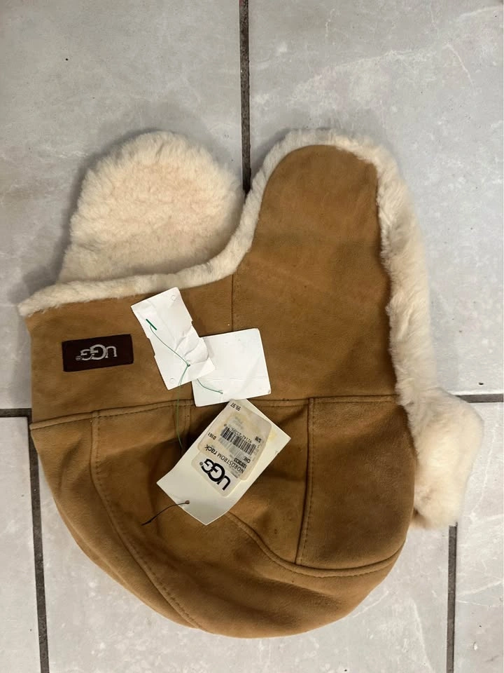 UGG Australia Sheepskin Aviator Trapper Hat – Chestnut - photo 2