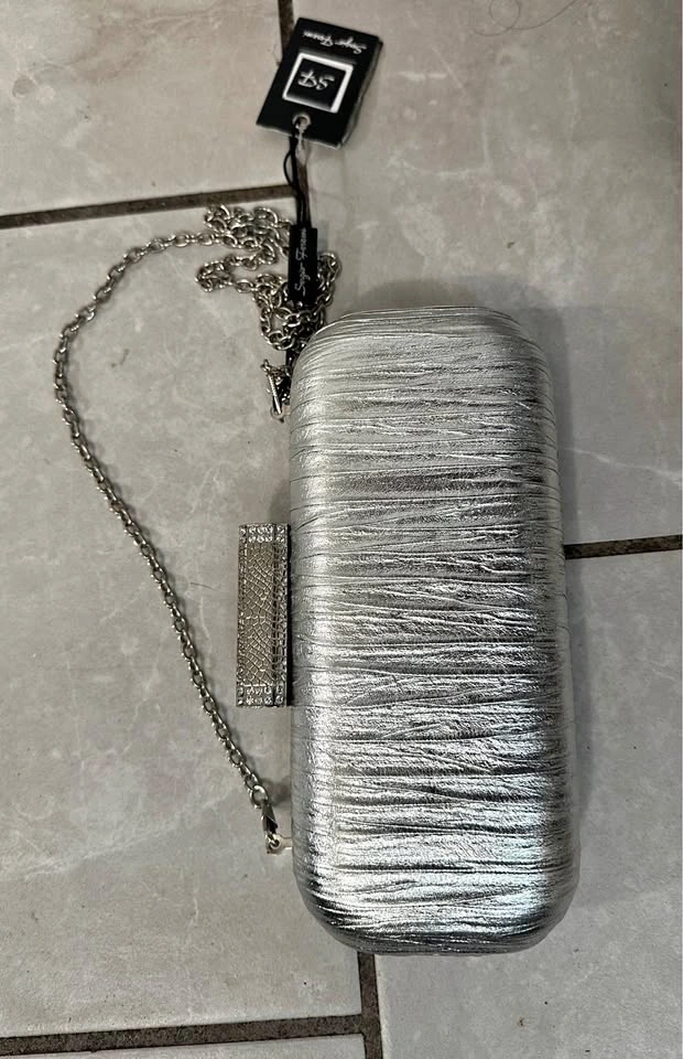 Silver Metallic Evening Clutch Purse with Chain Strap