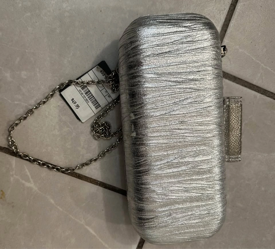 Silver Metallic Evening Clutch Purse with Chain Strap - photo 2