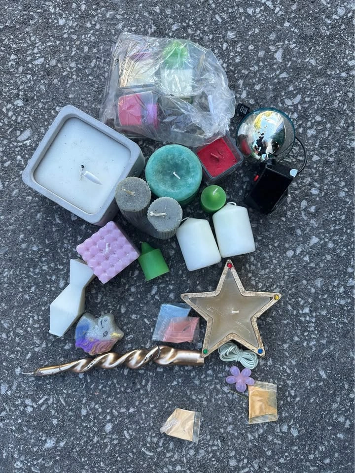 Assorted Decorative Candle Lot – Various Shapes & Colours - photo 2