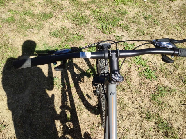 Mountain bike mint condition - photo 4