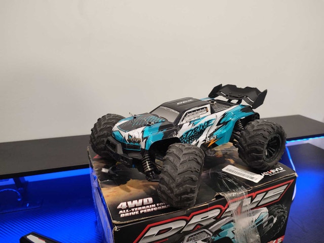 RC car like new