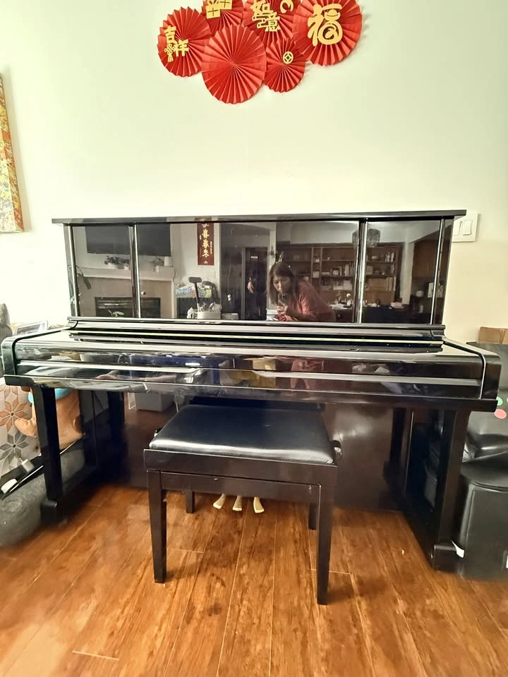 Yamaha UX10Bl Upright Piano – Made in Japan