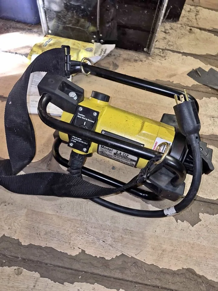 Oztec concrete vibrating unit