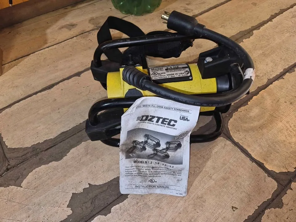 Oztec concrete vibrating unit - photo 2