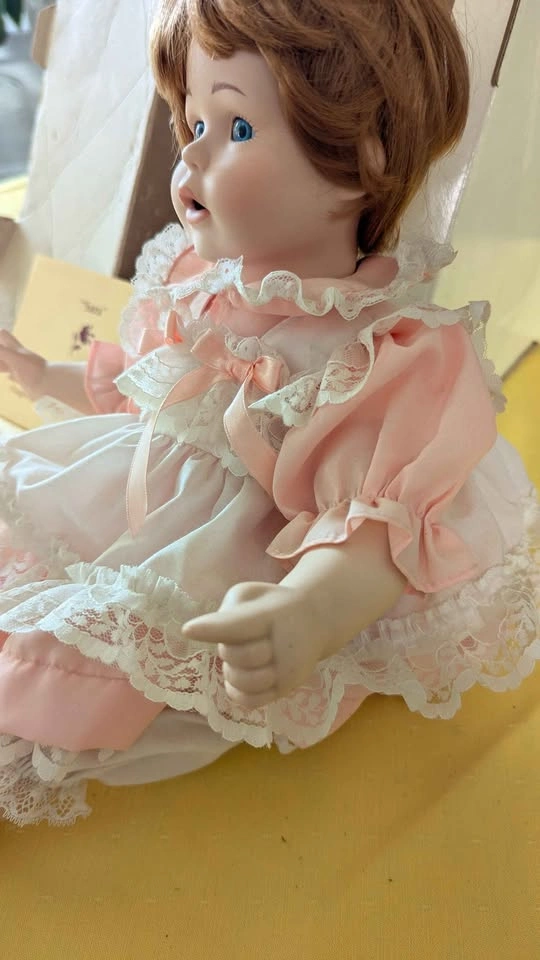 Princess House 621 Sara Porcelain Little Princess Collection - photo 3