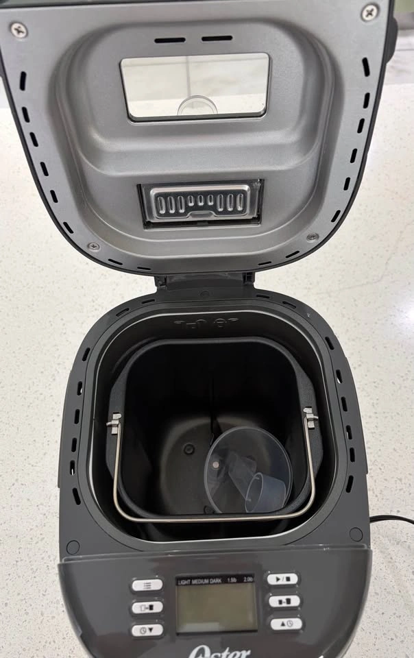 Oster bread maker - photo 2