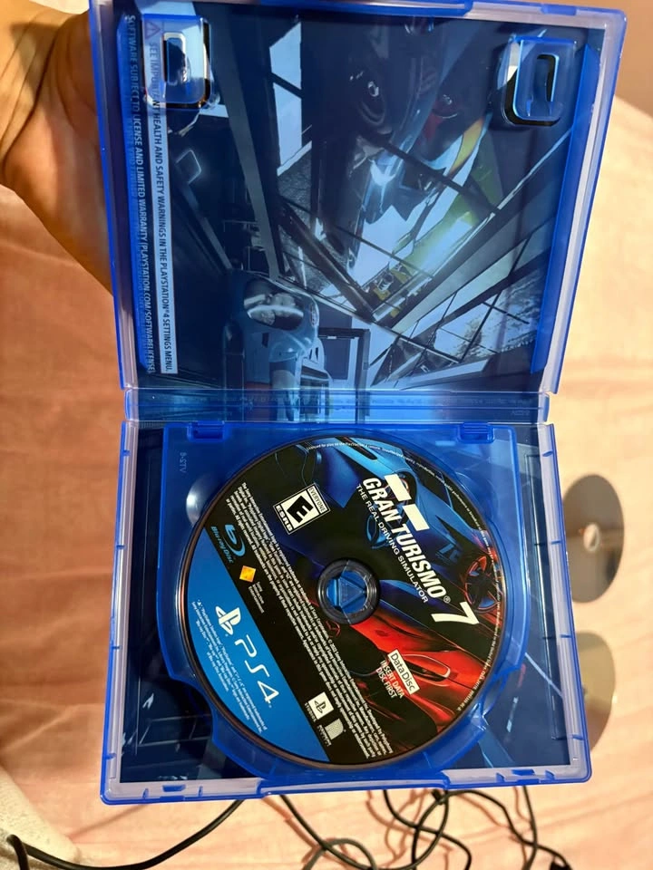 PS4 GRAN TURISMO 7 - photo 3