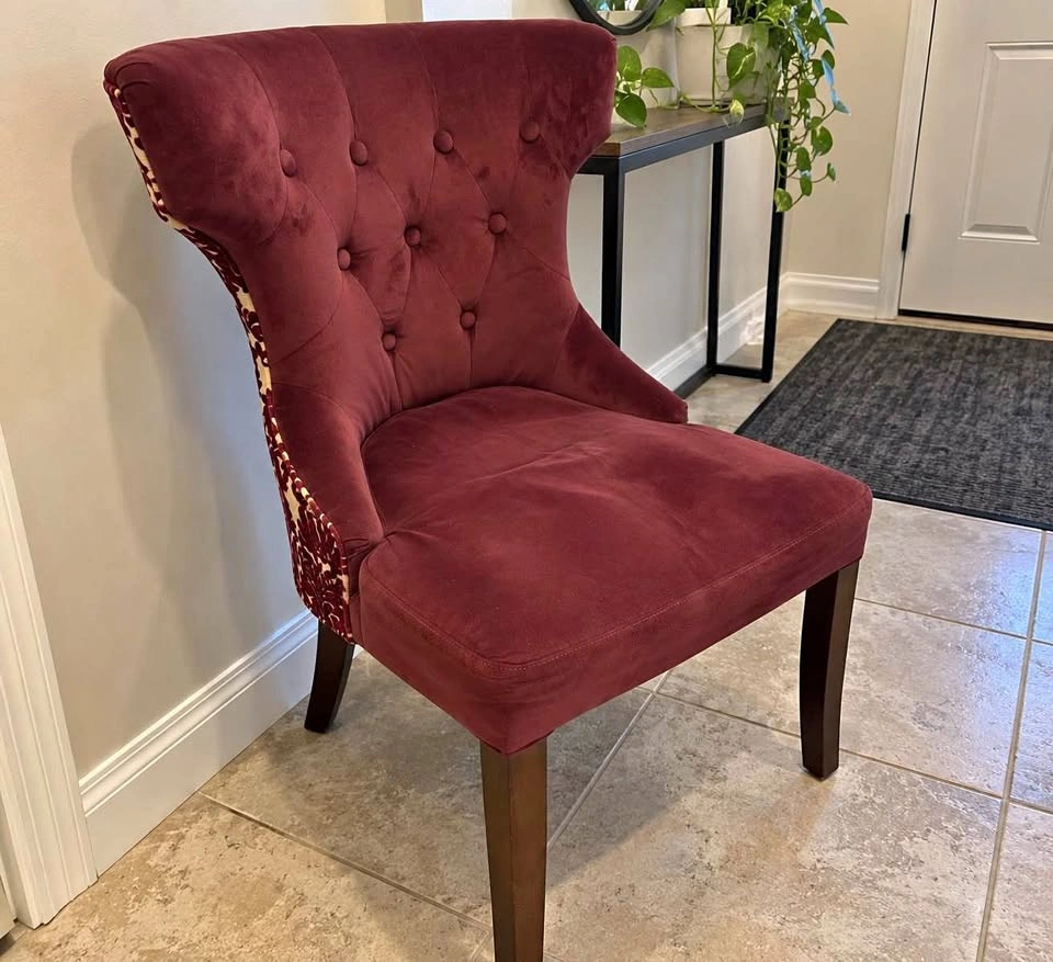 Velvet Accent Chairs – Set of 2