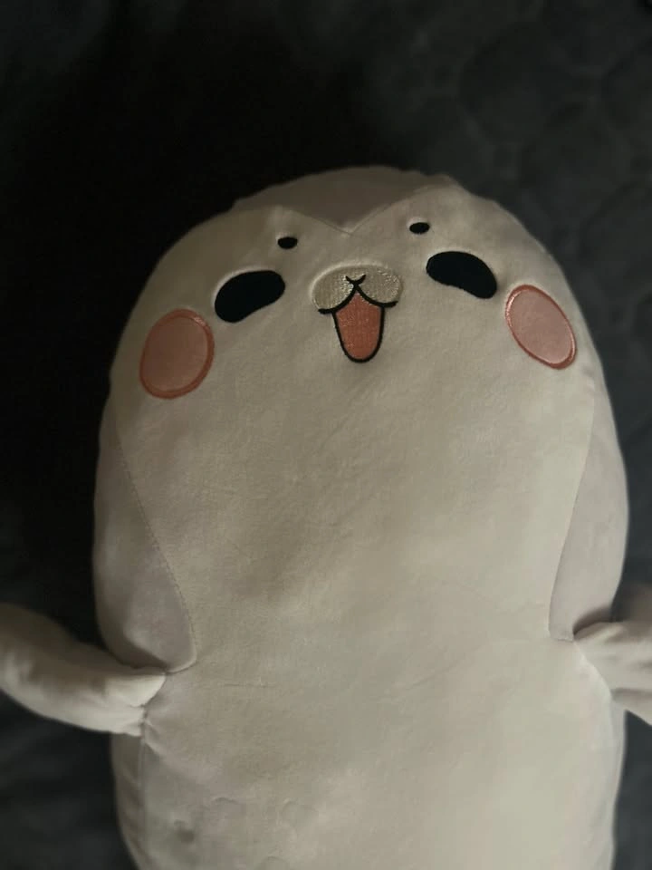 Mumuso Full Body Seal Plush 32in/81cm - photo 2
