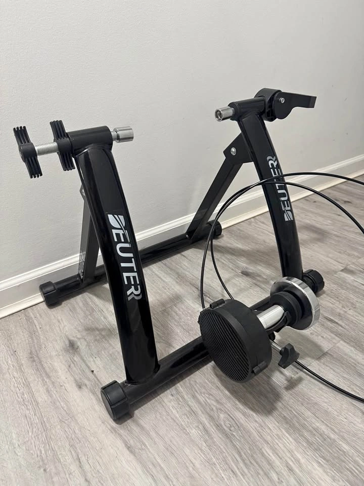 CXWXC Magnetic Bike Trainer