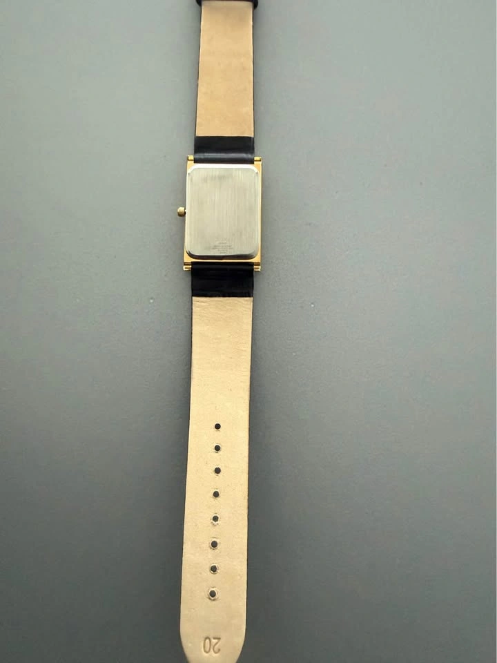 Restored Vintage Seiko Slim Tank Gold Case Champagne Dial - photo 5