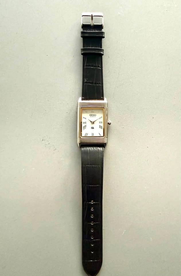 Restored Vintage Seiko Tank Watch - Reverso Style