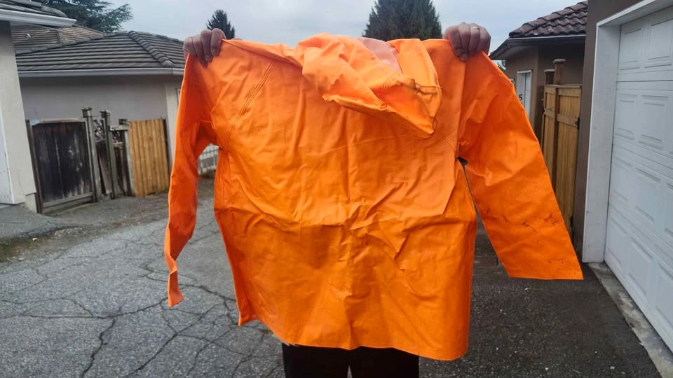 Helly Hansen Rain Gear Set - Medium - photo 3