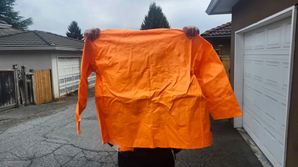 Helly Hansen Rain Gear Set - Medium - photo 4