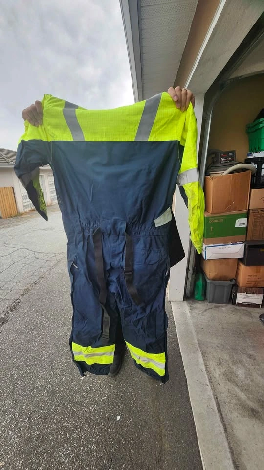 Wenaas Insulated Coveralls Medium Size - photo 2